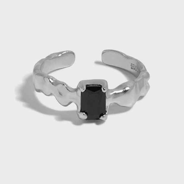 Noir Onyx Adjustable Ring