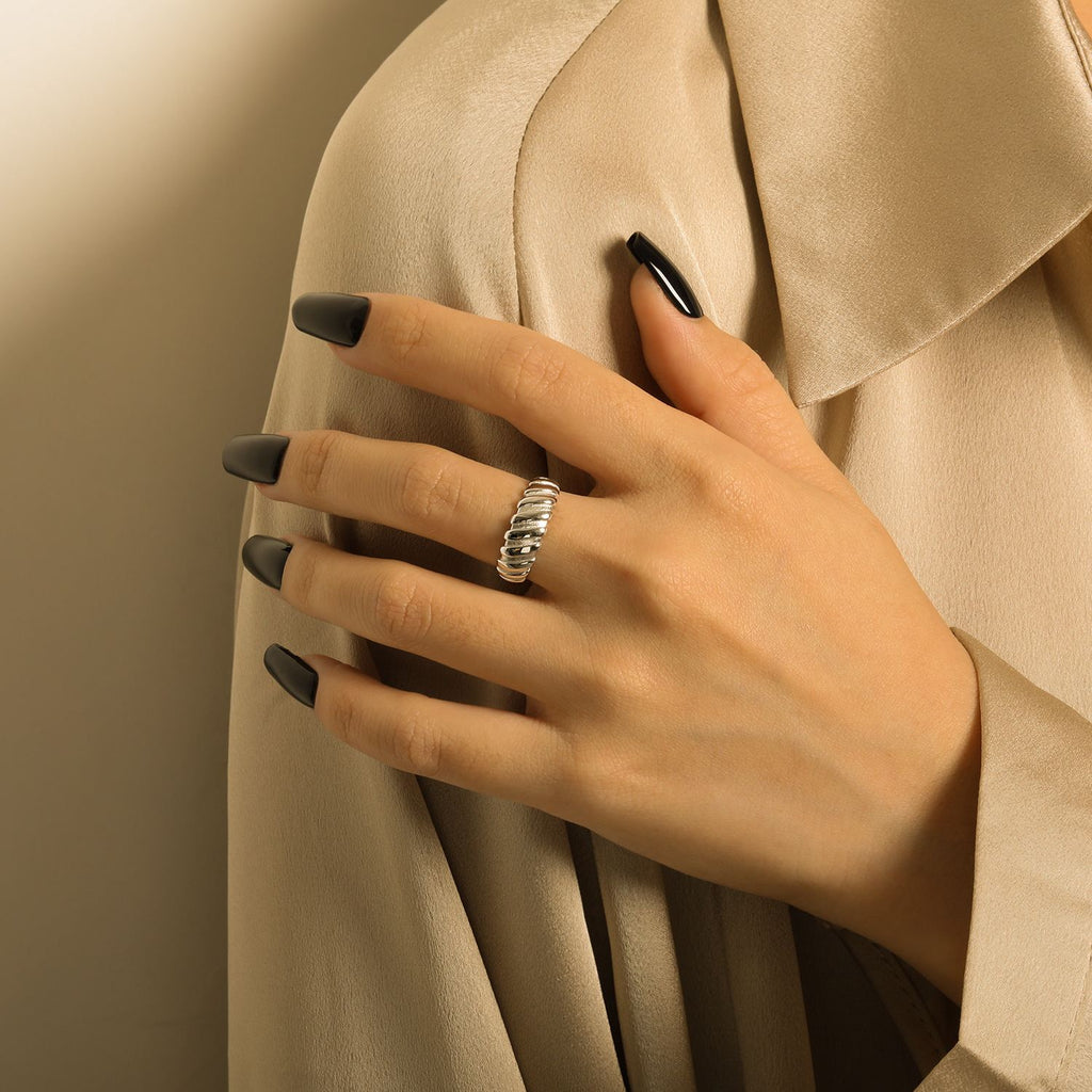Street Style Ripple Ring