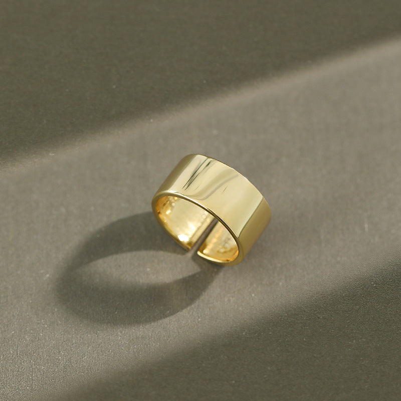 Minimalist Wide Smooth Ring