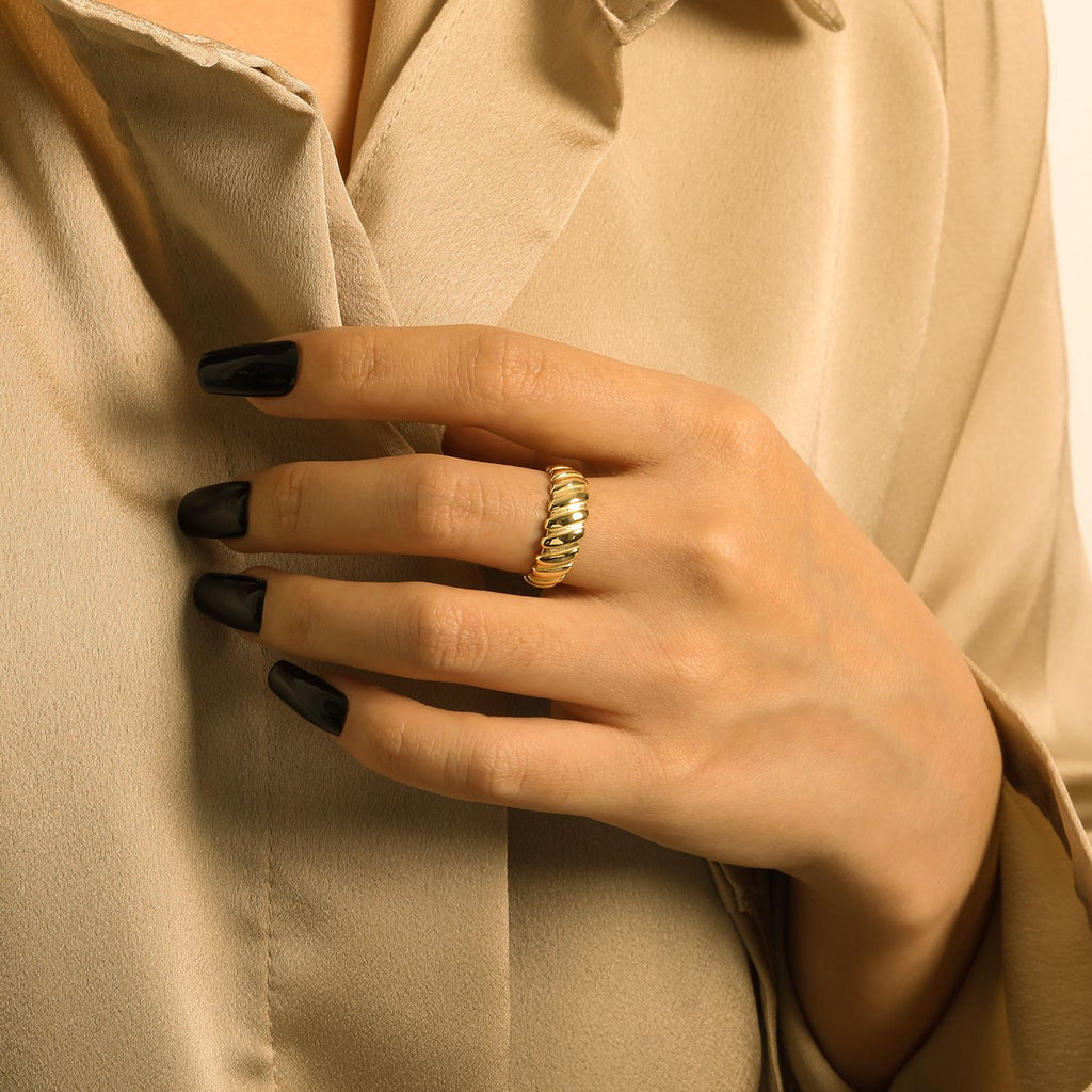 Street Style Ripple Ring