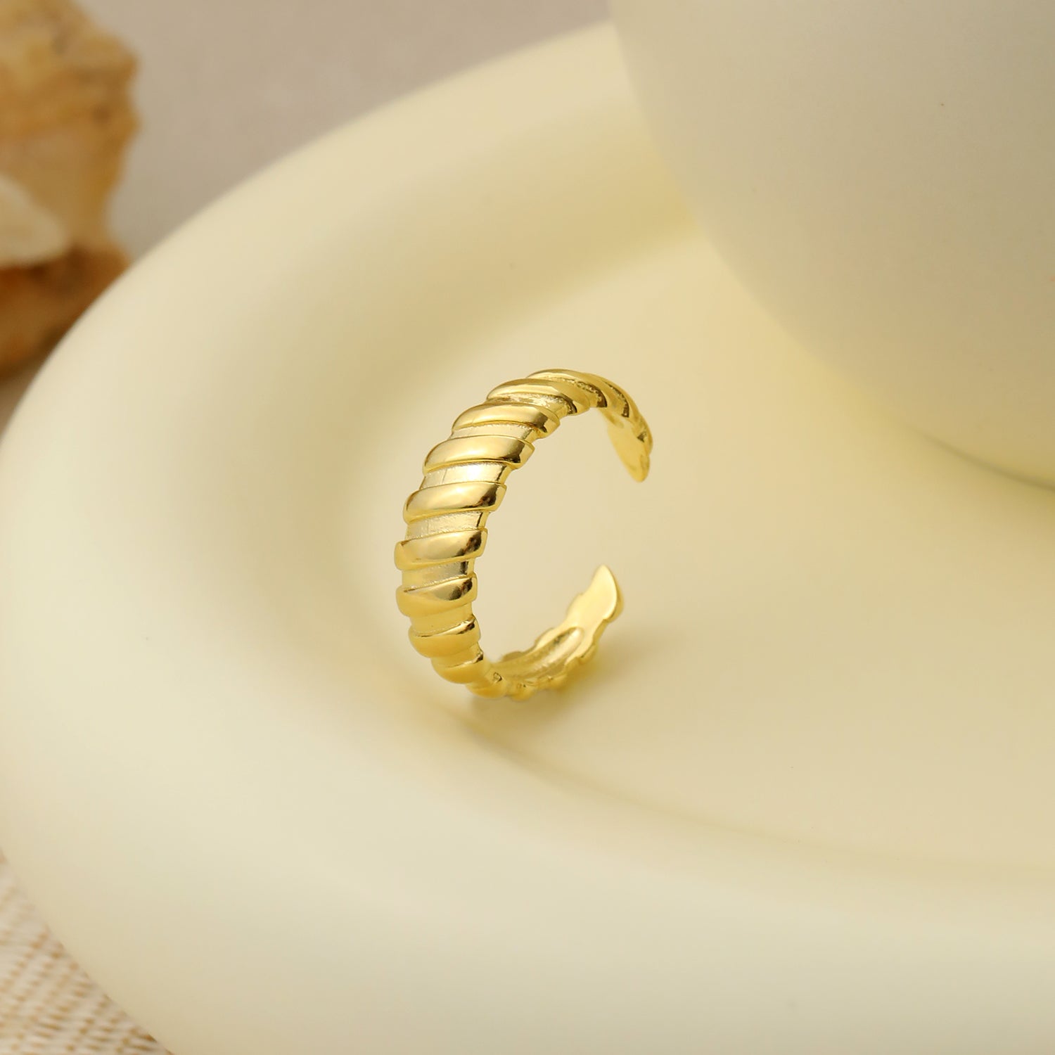 Street Style Ripple Ring